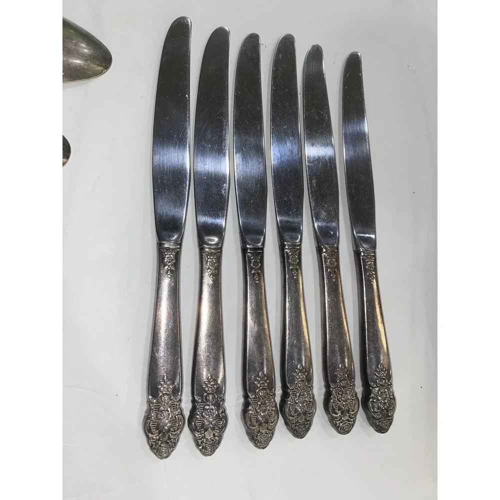 13 Pc Vintage Distinction (Silverplate 1951) Prestige Plate-by Oneida